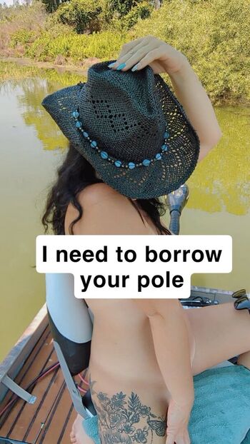 Full leaked Froxy private onlyfans photo