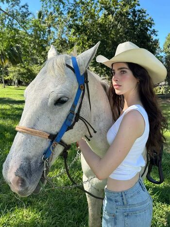 Full leaked Ftima bosch private onlyfans photo