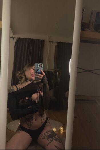 Full leaked Future star elizabeth page private onlyfans photo