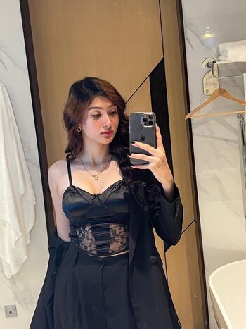 Full leaked Gabb daniels private onlyfans photo