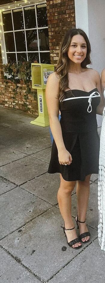 Full leaked Gabby gray page private onlyfans photo