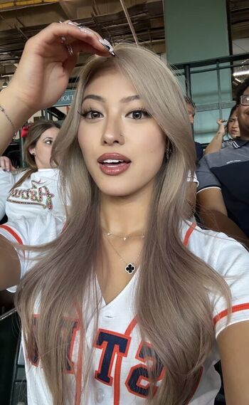 Full leaked Gabby hua private onlyfans photo