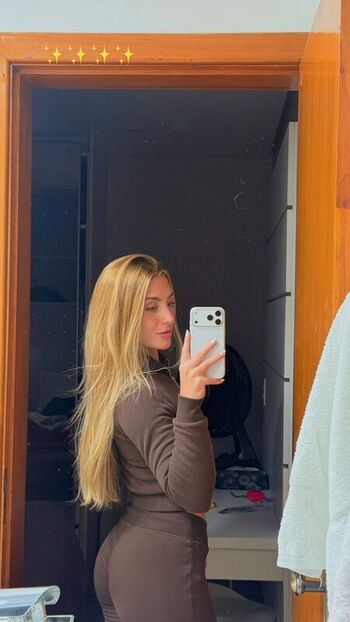 Full leaked Gabi amaral private onlyfans photo