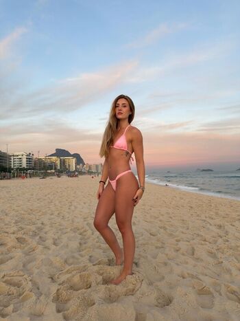 Full leaked Gabi amaral private onlyfans photo