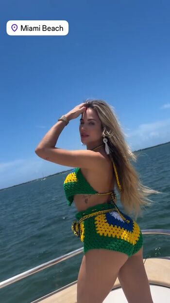 Full leaked Gabi martins page private onlyfans photo