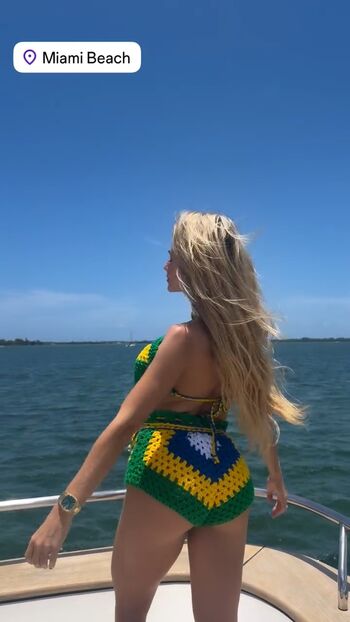 Full leaked Gabi martins page private onlyfans photo