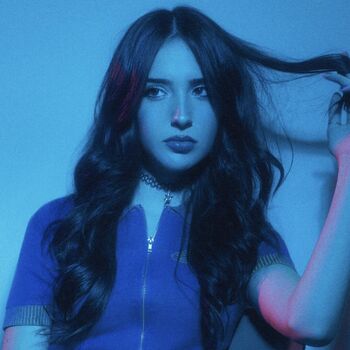 Full leaked Gabriela bee private onlyfans photo