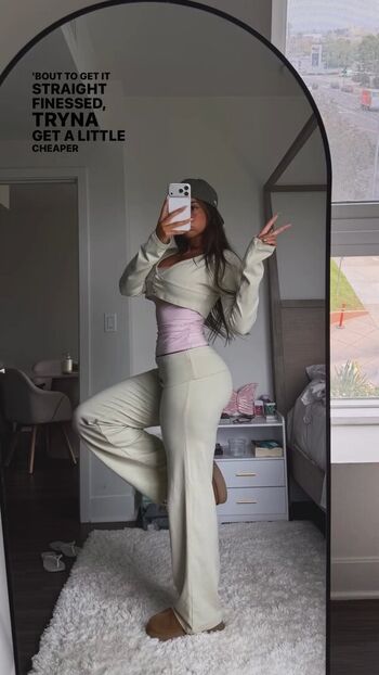 Full leaked Gabriela moura page private onlyfans photo