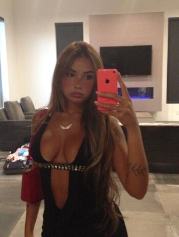 Full leaked Gabriela moura page private onlyfans photo