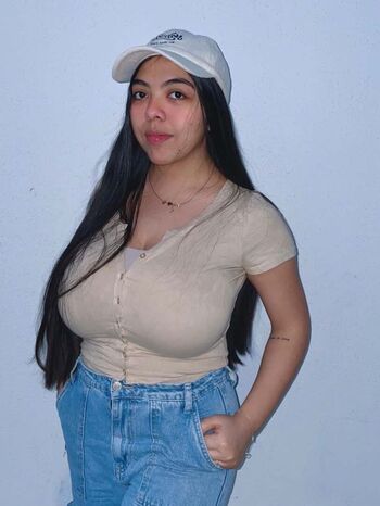 Full leaked Gabrieladiazmartinez private onlyfans photo