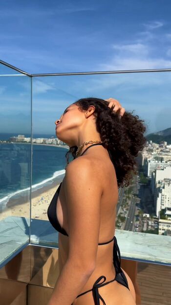 Full leaked Gabriella saraivah page private onlyfans photo