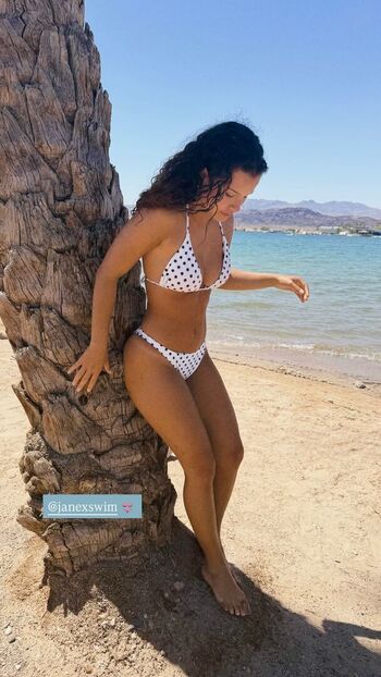 Full leaked Gabriella saraivah page private onlyfans photo