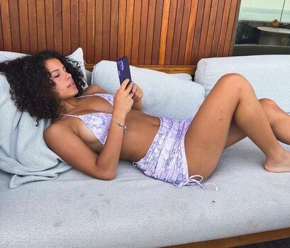 Full leaked Gabriella saraivah page private onlyfans photo