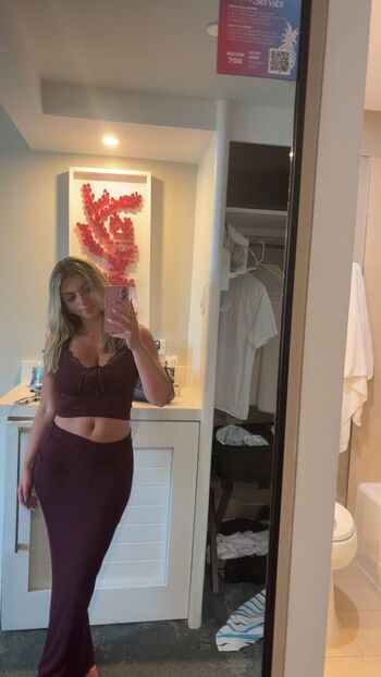 Full leaked Gaby zola  page private onlyfans photo