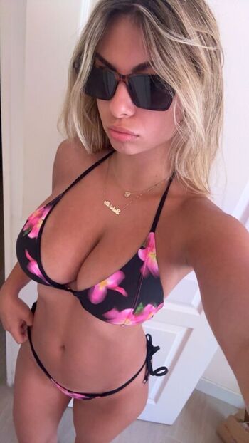 Full leaked Gaby zola page private onlyfans photo
