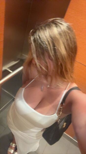gaby_zola