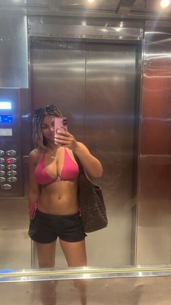 gaby_zola
