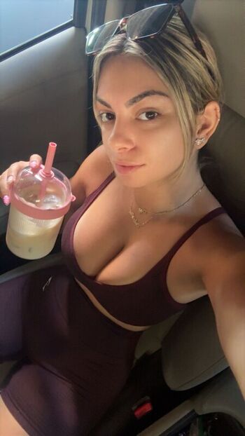 gaby_zola