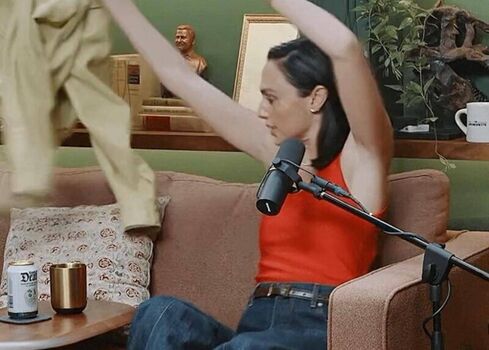 Full leaked Gal gadot private onlyfans photo