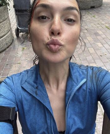 Full leaked Gal gadot private onlyfans photo