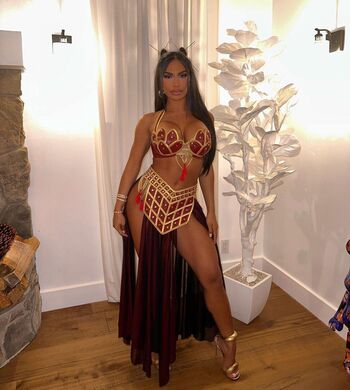 Full leaked Gallienne nabila private onlyfans photo