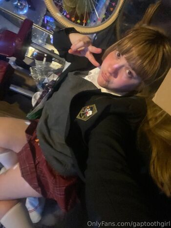 gaptoothgirl