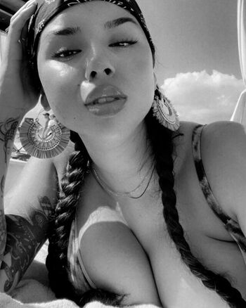 Full leaked Geecamacho private onlyfans photo