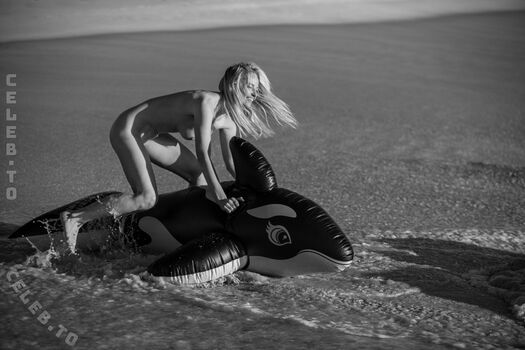 Full leaked Genevieve morton page private onlyfans photo
