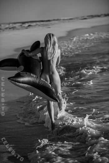 Full leaked Genevieve morton private onlyfans photo