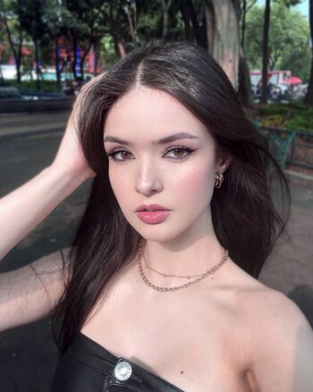 Germaine Colmenares