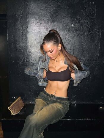 Full leaked German girls private onlyfans photo