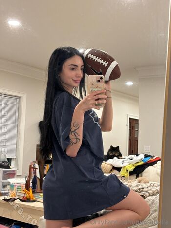 Full leaked Gia isabella page private onlyfans photo