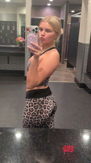 Full leaked Giada ryann page private onlyfans photo