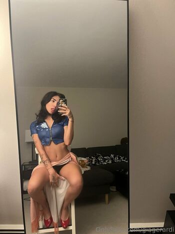 Full leaked Giagerardi  page private onlyfans photo