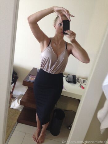 Full leaked Gianna michaels  page private onlyfans photo