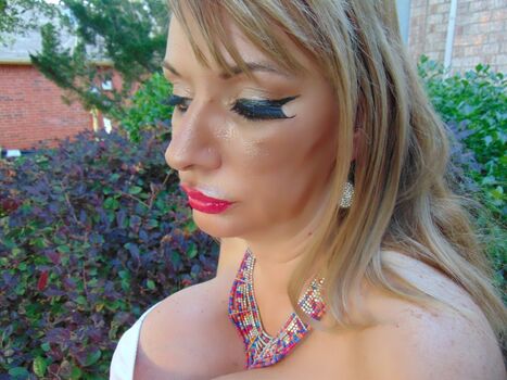 Full leaked Gianna woods page private onlyfans photo