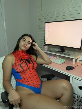 Full leaked Giannagreyx private onlyfans photo
