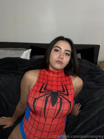 Full leaked Giannagreyx private onlyfans photo