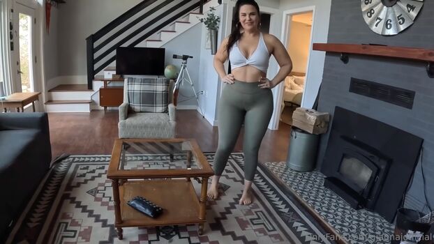 GiannaJ