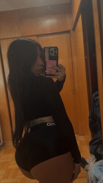 Full leaked Giannaxtaylor private onlyfans photo