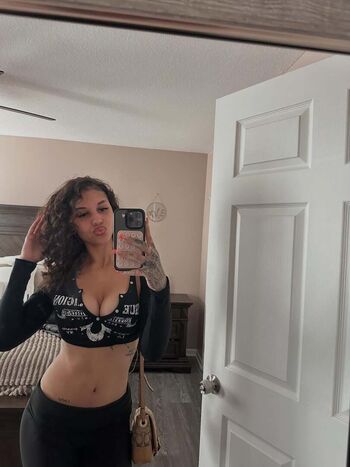 Full leaked Giavannanmoore private onlyfans photo