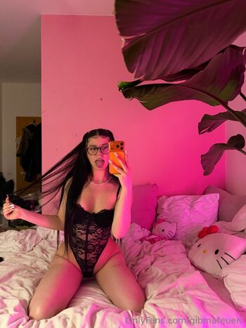 Full leaked Gibmafeuerr private onlyfans photo