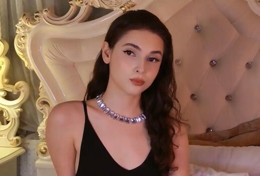 Full leaked Gigi davs private onlyfans photo