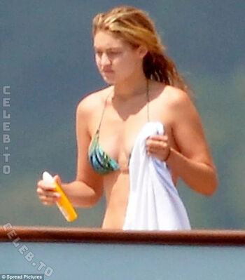 Full leaked Gigi hadid page private onlyfans photo