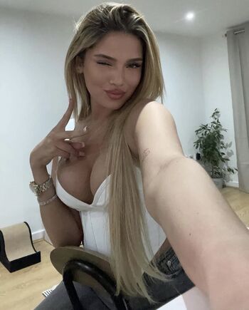 Full leaked Gina boyle private onlyfans photo