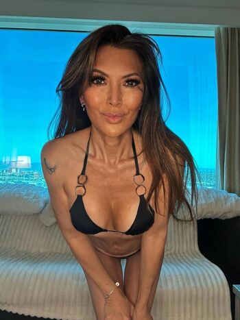 Full leaked Ginapearlmilf private onlyfans photo