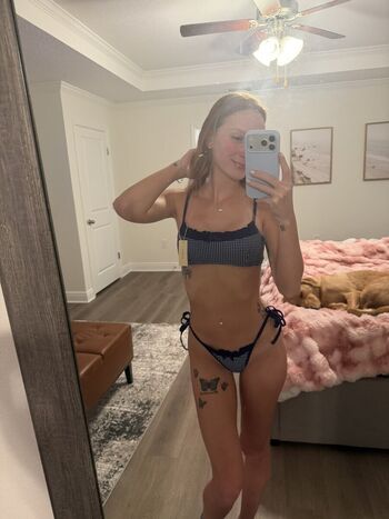Full leaked Ginger babe page private onlyfans photo