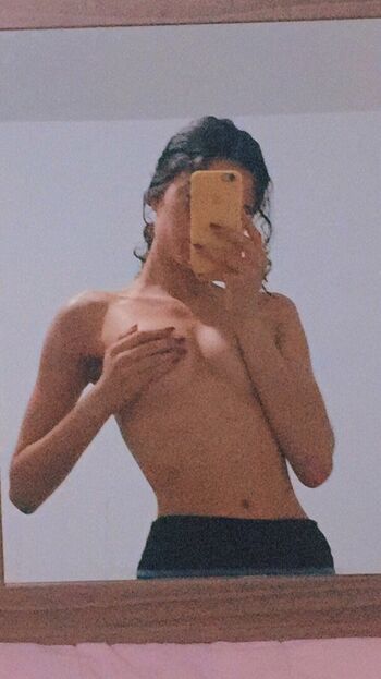 Full leaked Giovana caminata private onlyfans photo