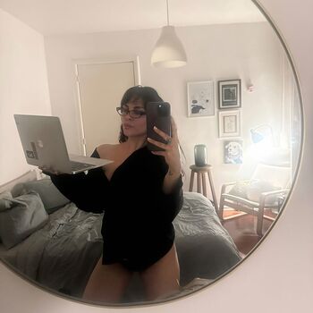 Full leaked Girl ultra private onlyfans photo
