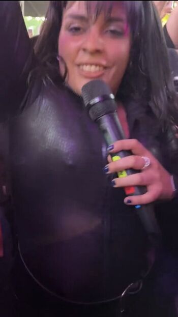 Girl Ultra